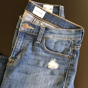 Skinny Hudson Ankle Jeans!